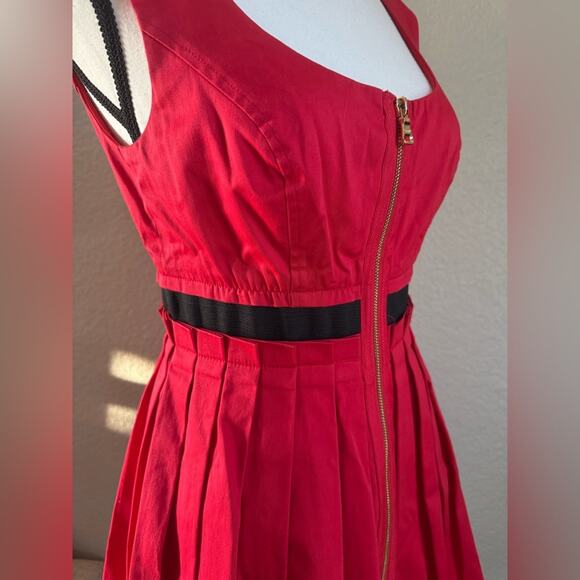 Guess Red Front Zipper Pleated Dress | Approx Size S - Picture 3 of 11